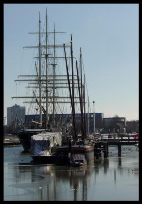 ein schiff wird kommen.jpg